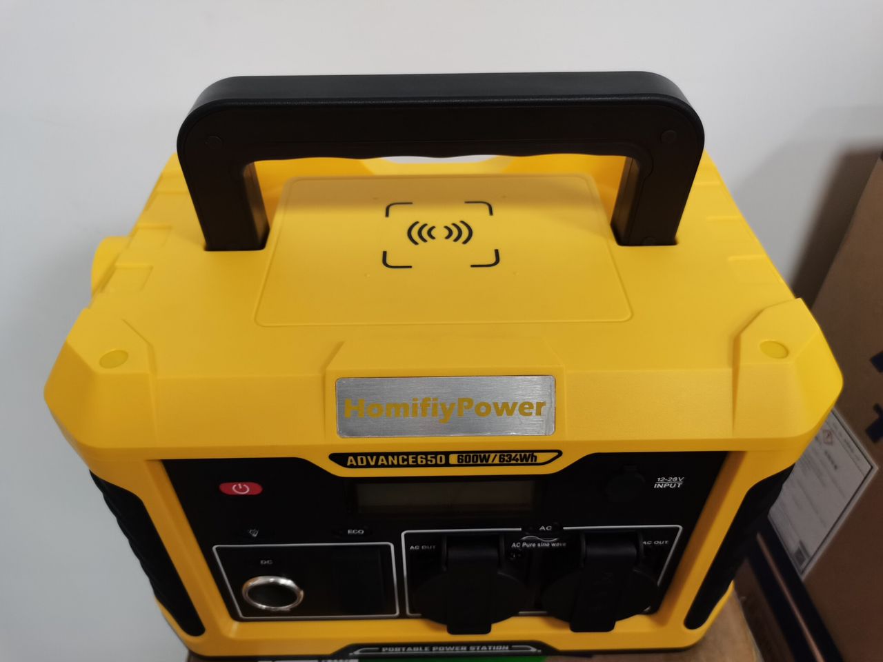 TogoPower Advance 650 Portable Power Station